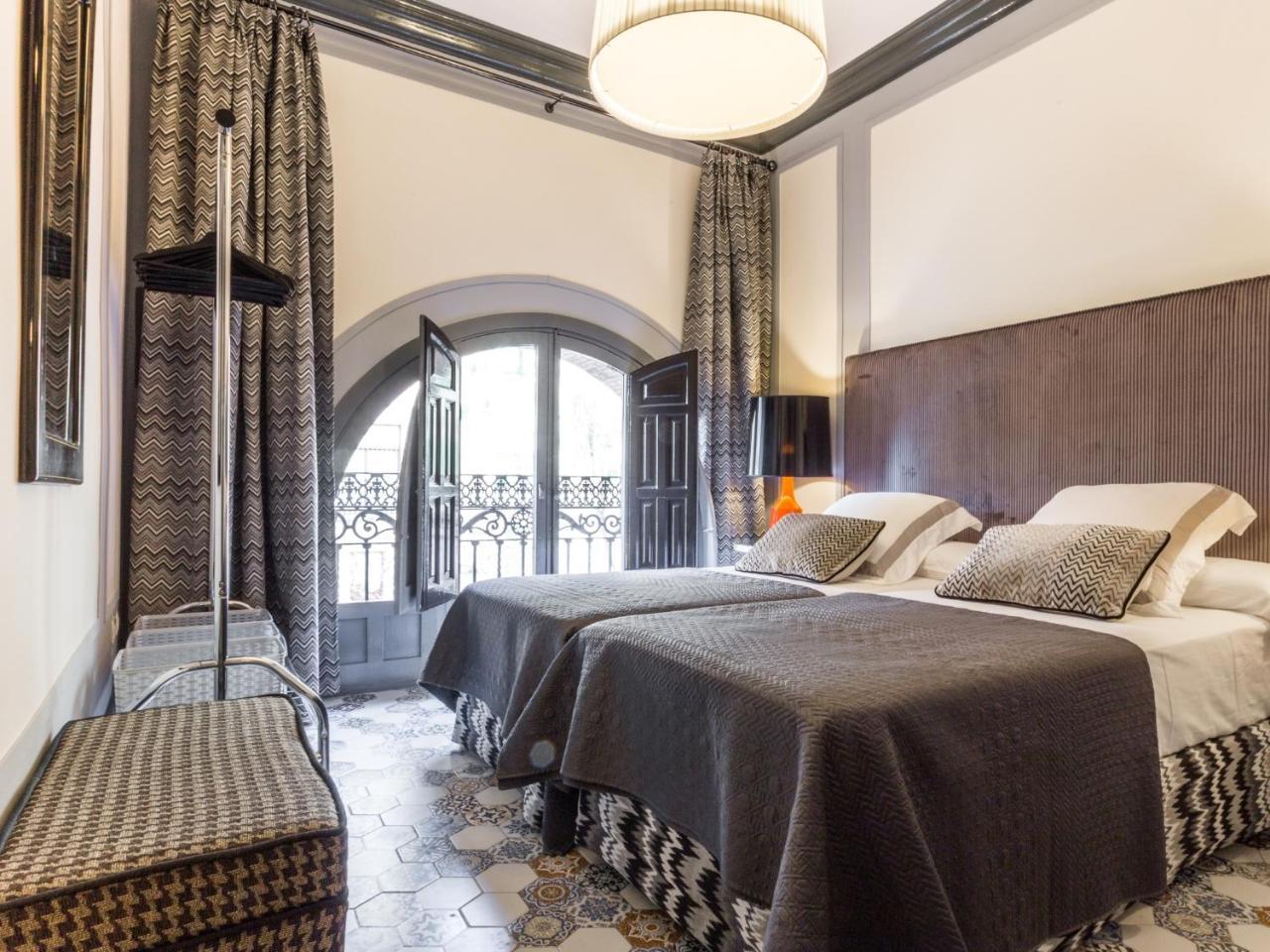 Ferienwohnung Puerta De La Victoria Sevilla Exterior foto